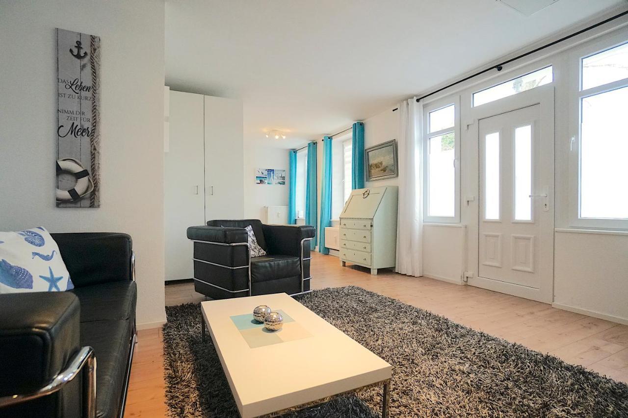 Ferienwohnung Kajuete Am Borbyer Kurpark Von Eckernfoerde Eckernförde Exterior foto